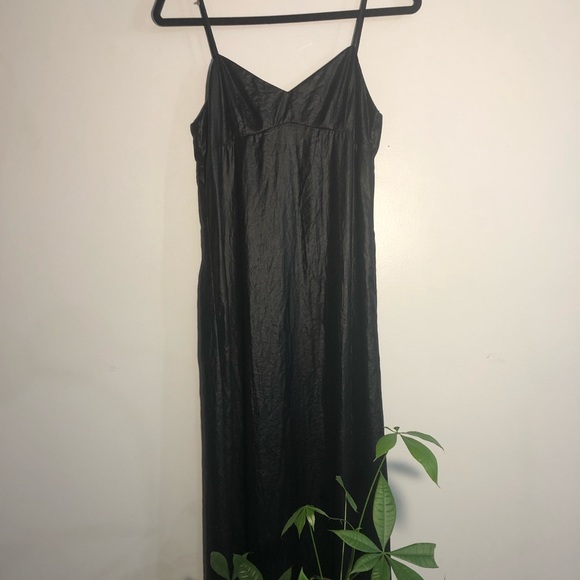 Long dress - Picture 2 of 2